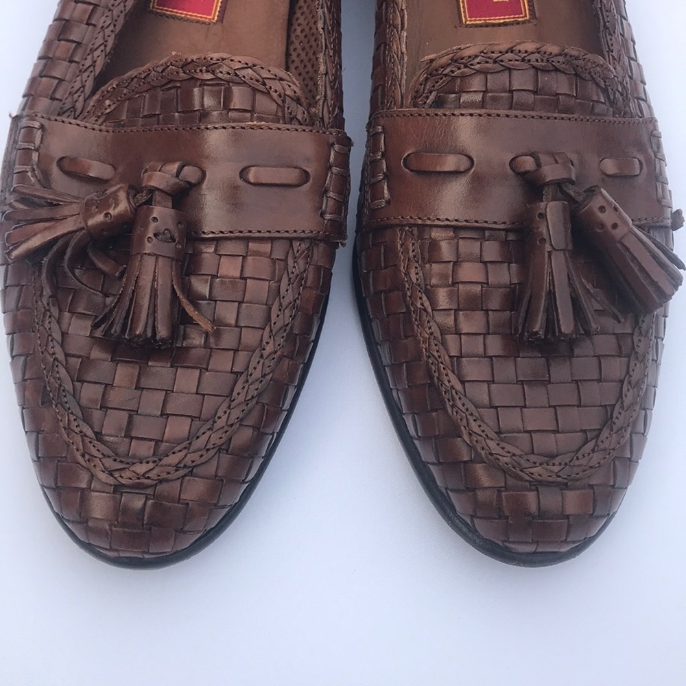 Cole Haan - Picture 2 of 4